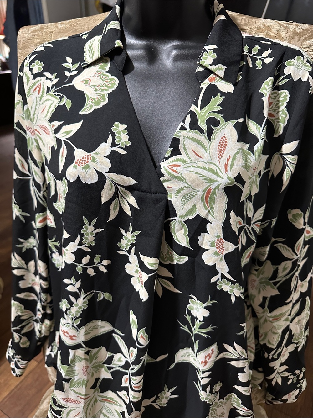 Maurices Black Floral V-Neck Blouse with Cream and Light Green Print